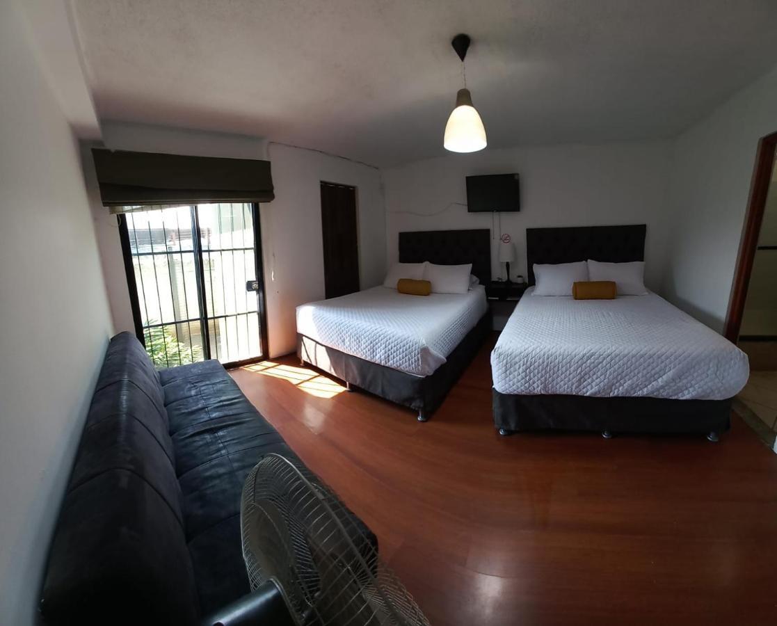 Global Airport Inn Free Shuttle Guatemala Exterior foto