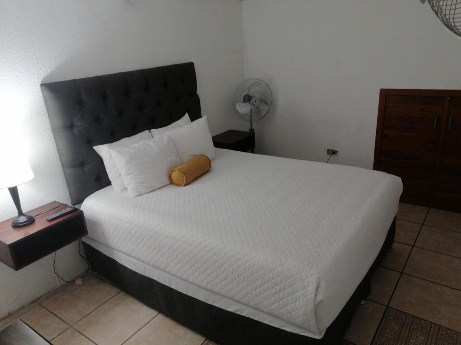 Global Airport Inn Free Shuttle Guatemala Exterior foto